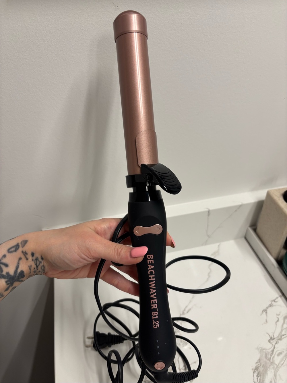 Beachwaver Co Rotating Curling Iron B 1.25 Inch Ceramic Barrel Rose Gold Black